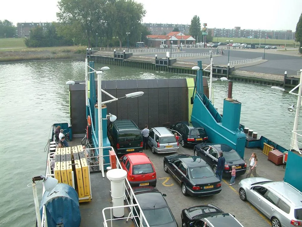 Rozenburg: Veerboot Blankenburg (07)
